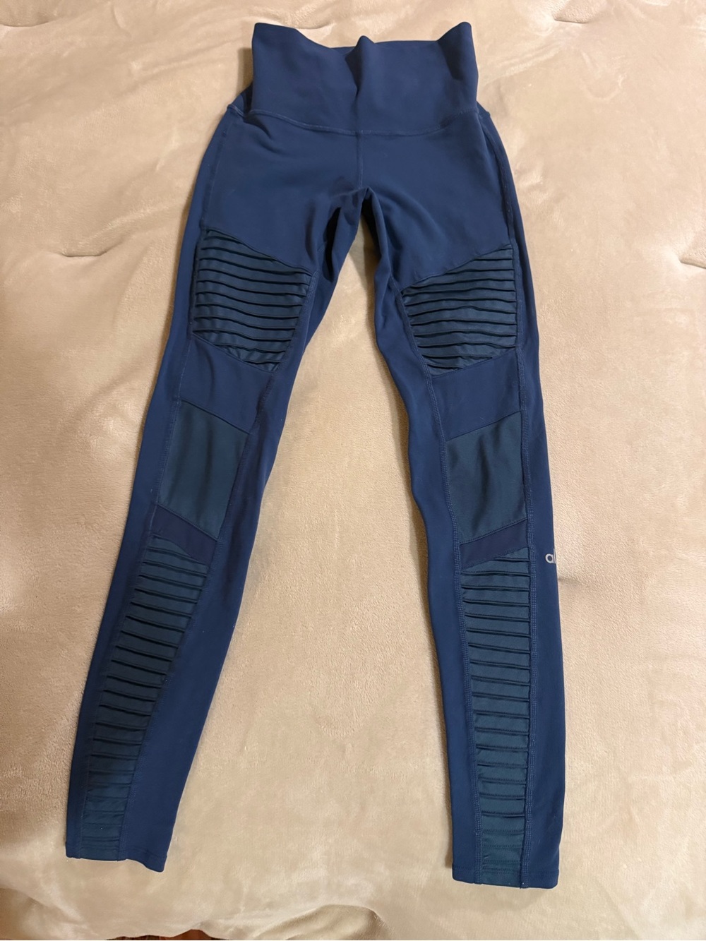 Alo yoga High-Waist Navy Blue Ribbed Women’s Leggings